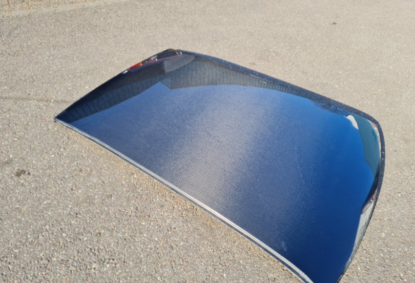 W 201 Carbon roof