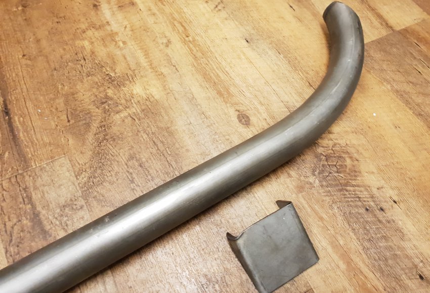 190 DTM Rearstrut brace
