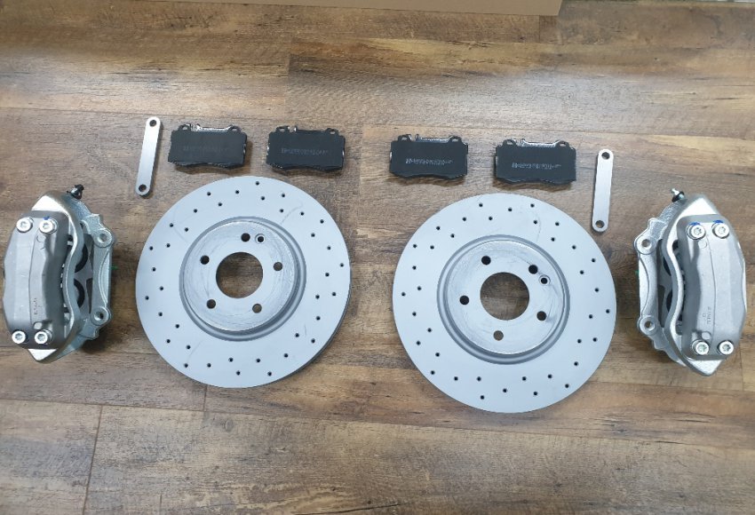 4 Pod big brake kit 330 mm